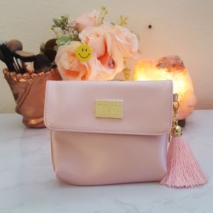 Milani – Blush Makeup Bag